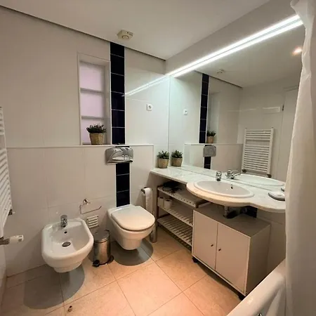 Golden Ocean Apartment